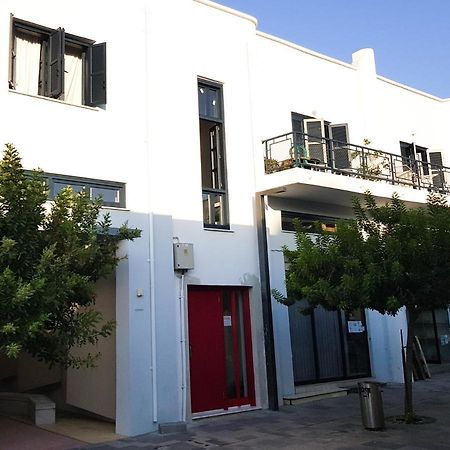 Trianon Vandrerhjem Paphos Eksteriør bilde